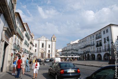 La place centrale